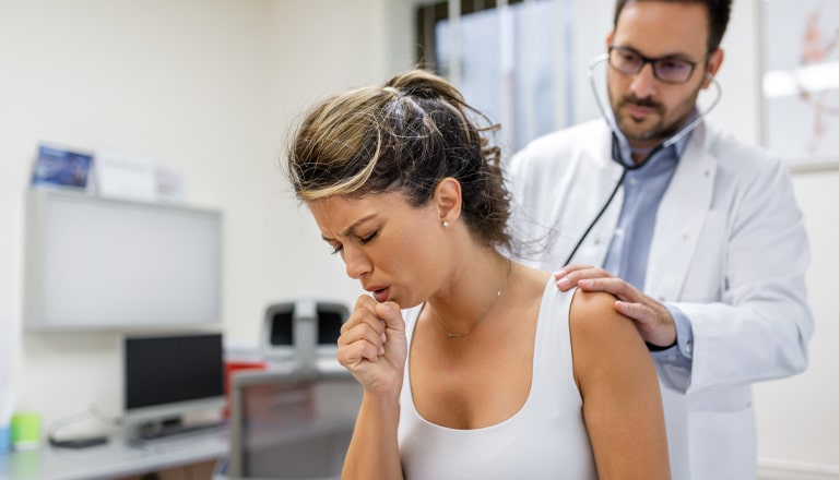 Reflux-Symptome können sich auch unspezifisch zeigen – Anzeichen erkennen und beobachten