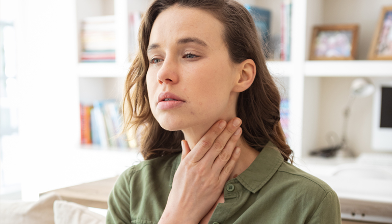ZWEIFACH AKTIV BEI HALSSCHMERZEN UND SCHLUCKBESCHWERDEN