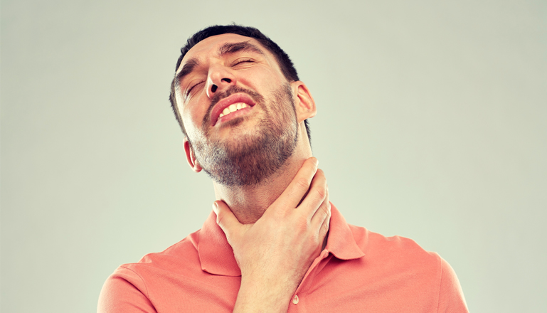 Husten nach dem Essen – was dahinterstecken kann